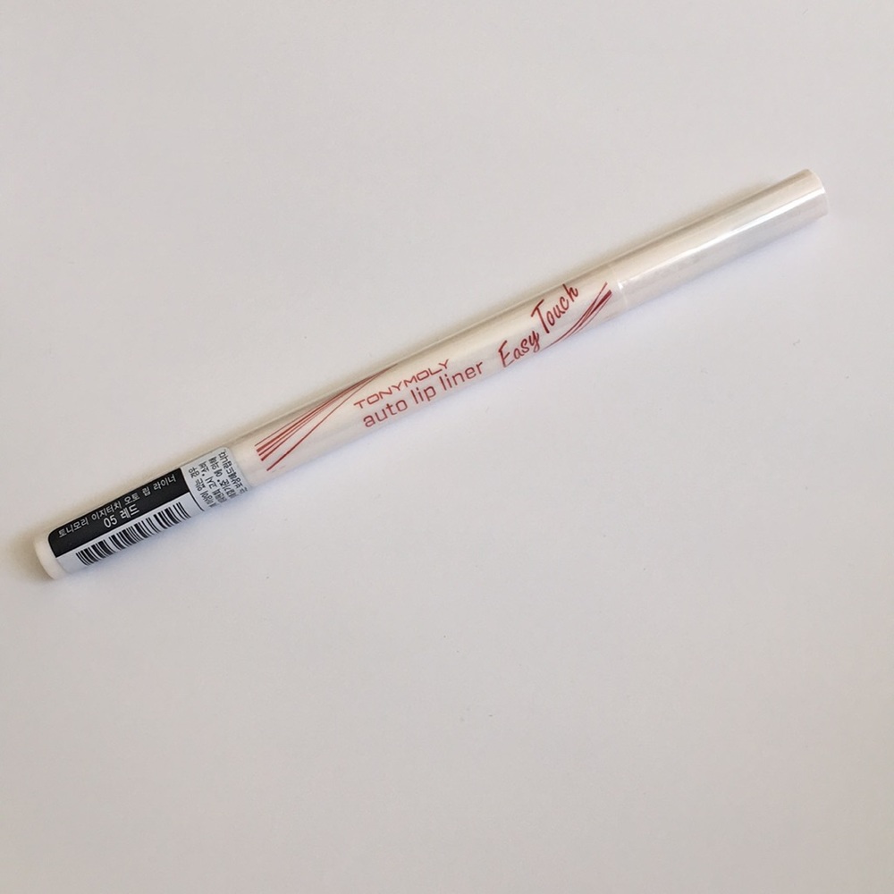 Tony Moly Easy Touch auto lip liner in #5 red